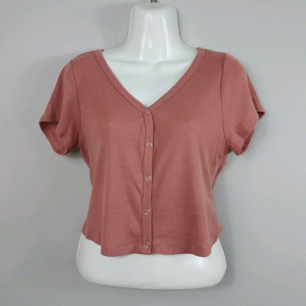 Live In The Moment Cropped Top Shirt Junior's Size Large